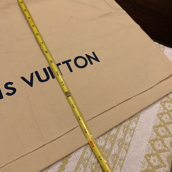 Large LV dust bag - Picture 4 of 4